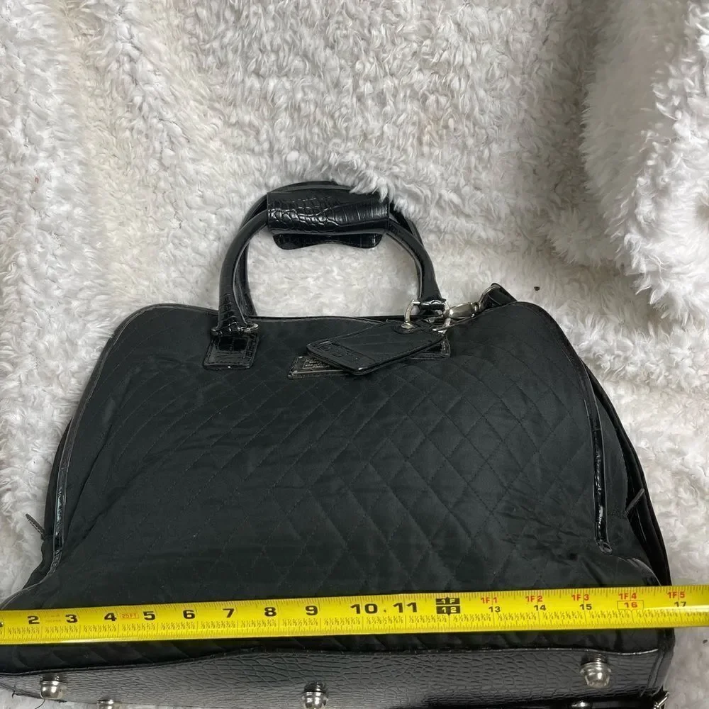 Liz Claiborne Black quilted fabric large laptop work bag silver tone hardwares